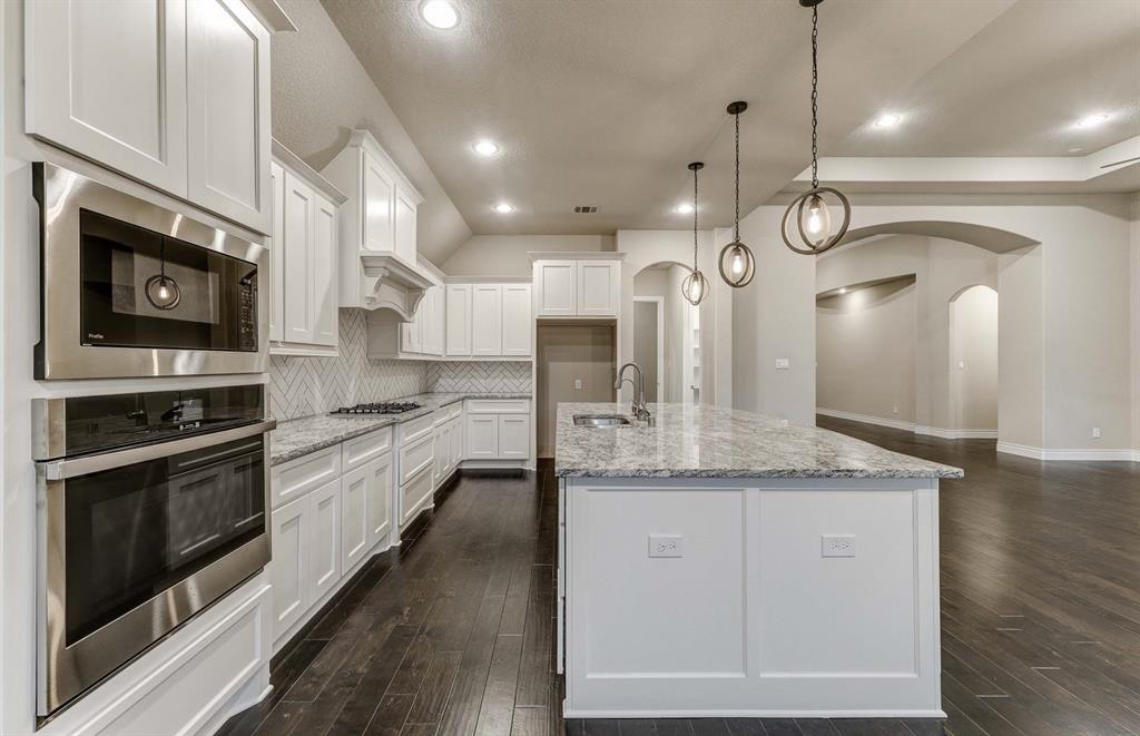 339 Calmato Woods Way, Willis, Texas image 17