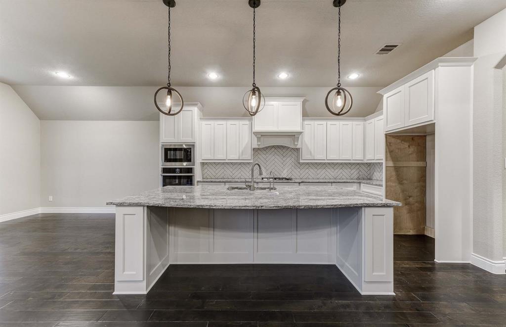 339 Calmato Woods Way, Willis, Texas image 21