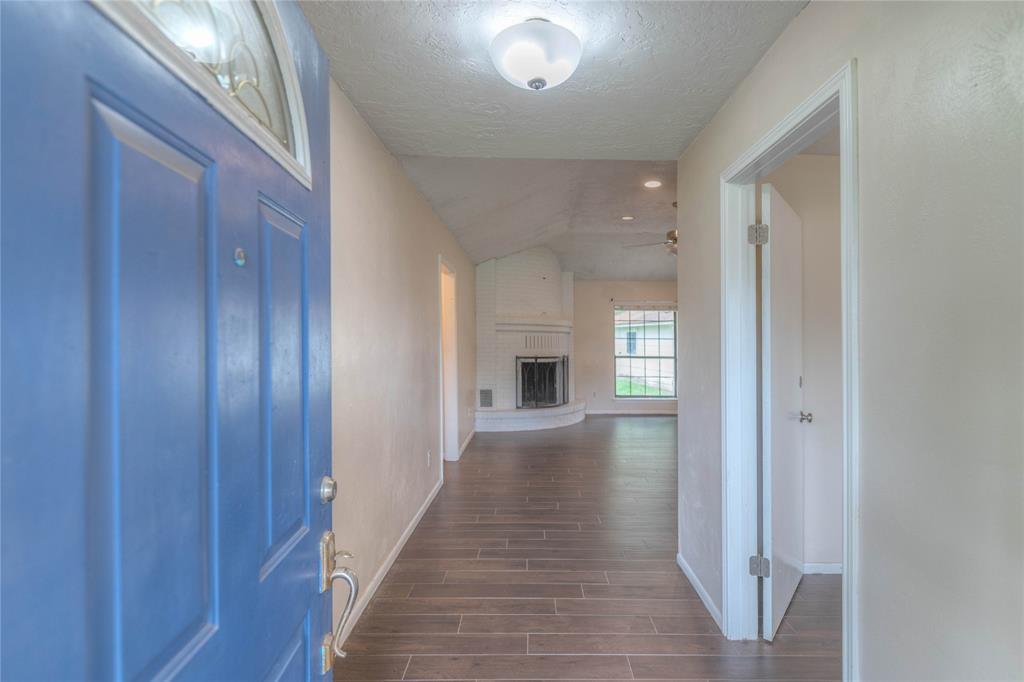 11914 Walden Road