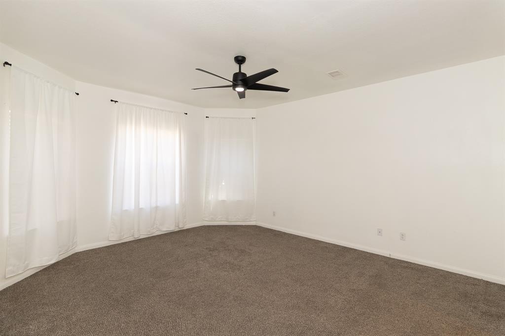 9422 White Diamond Lane, Rosharon, Texas image 15