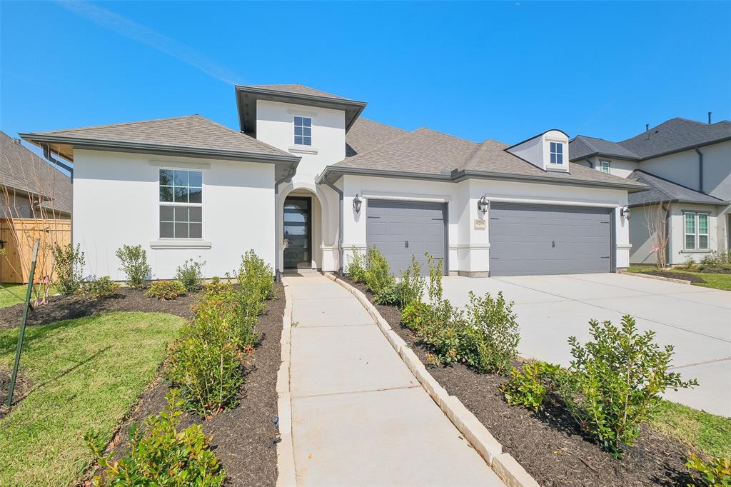 9719 Hunters Run Drive