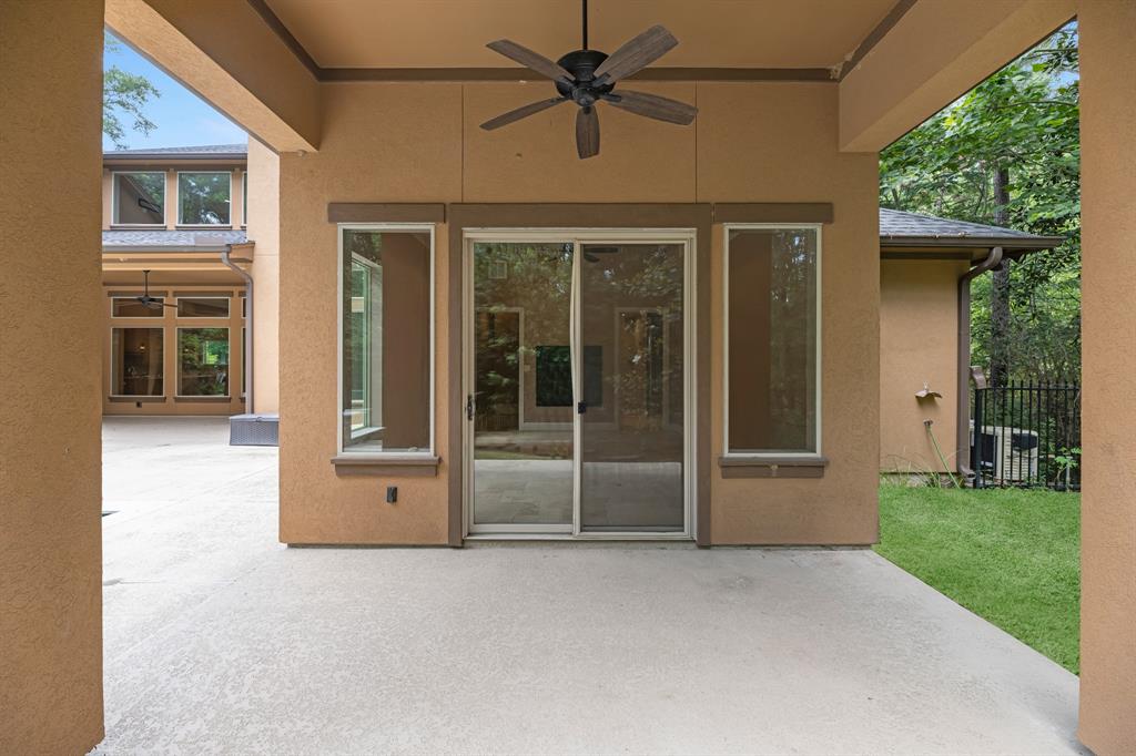 2263 Stableridge Drive, Conroe, Texas image 42