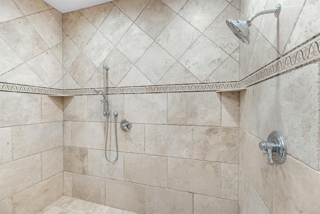 2263 Stableridge Drive, Conroe, Texas image 26