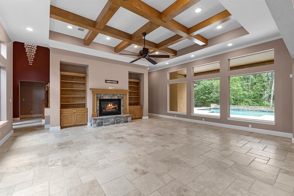 2263 Stableridge Drive, Conroe, Texas image 11
