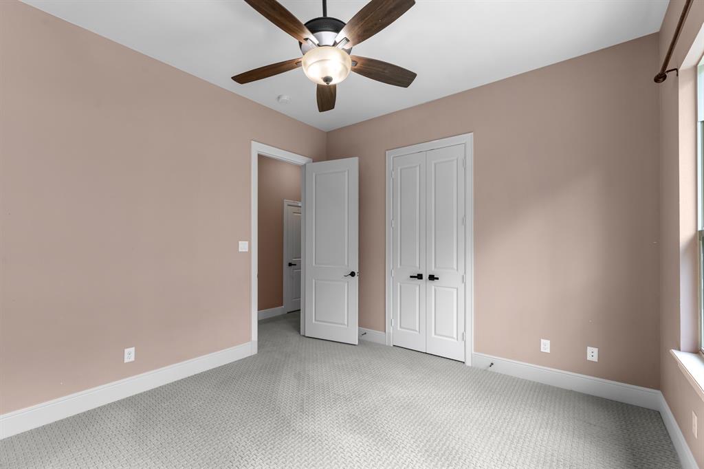 2263 Stableridge Drive, Conroe, Texas image 39