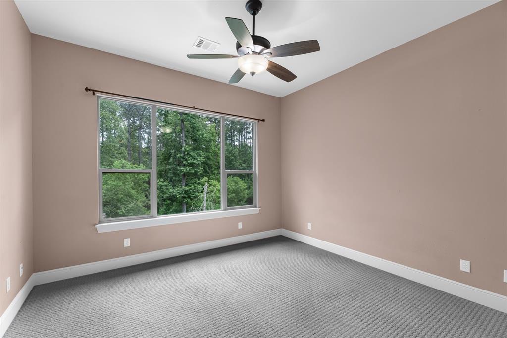 2263 Stableridge Drive, Conroe, Texas image 37