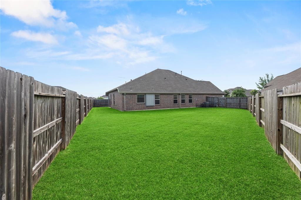 20122 Matador Ridge Drive, Cypress, Texas image 3