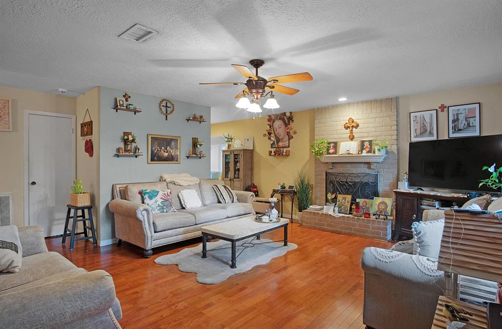 23314 Newgate Drive, Spring, Texas image 8