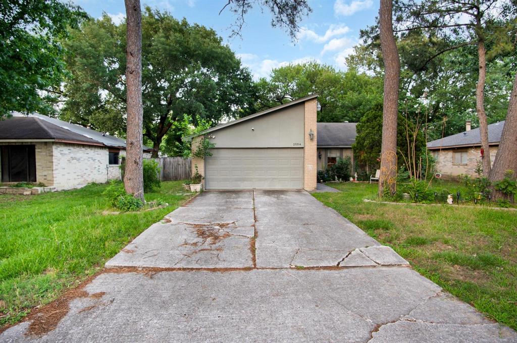 23314 Newgate Drive, Spring, Texas image 2