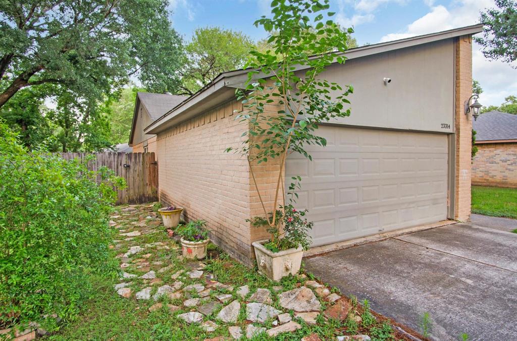 23314 Newgate Drive, Spring, Texas image 29