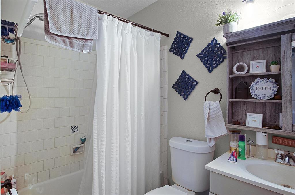 23314 Newgate Drive, Spring, Texas image 12