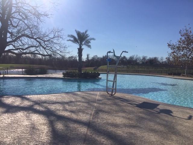 30043 Gold Finch Place, Fulshear, Texas image 23