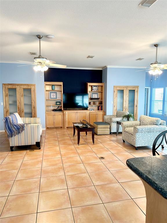 808 Camino Drive