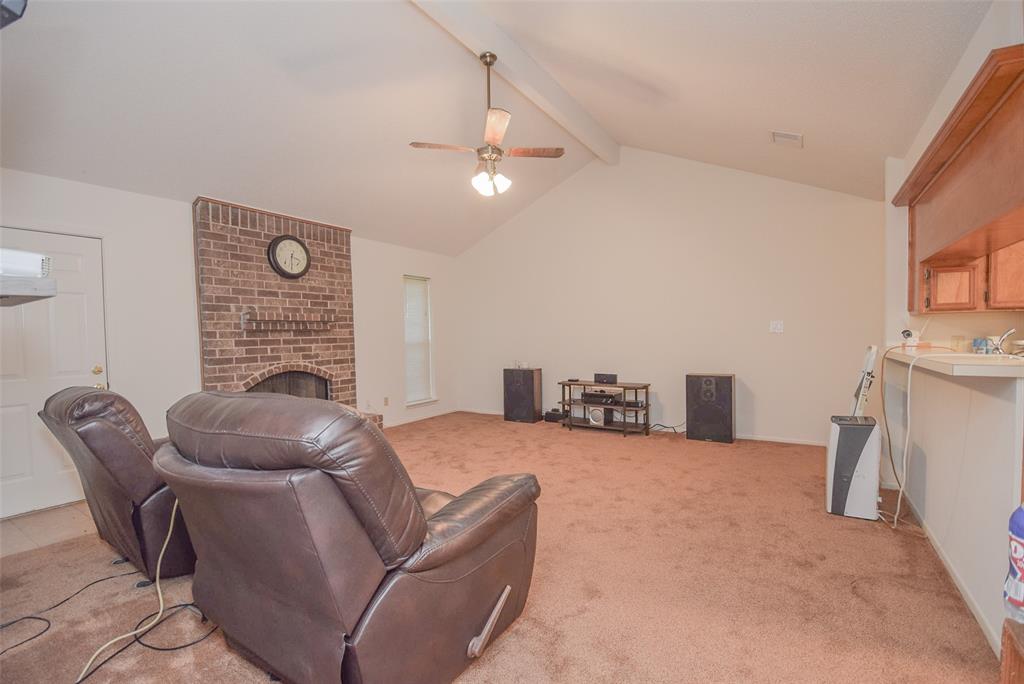 3 Lazybrook Street, Angleton, Texas image 8