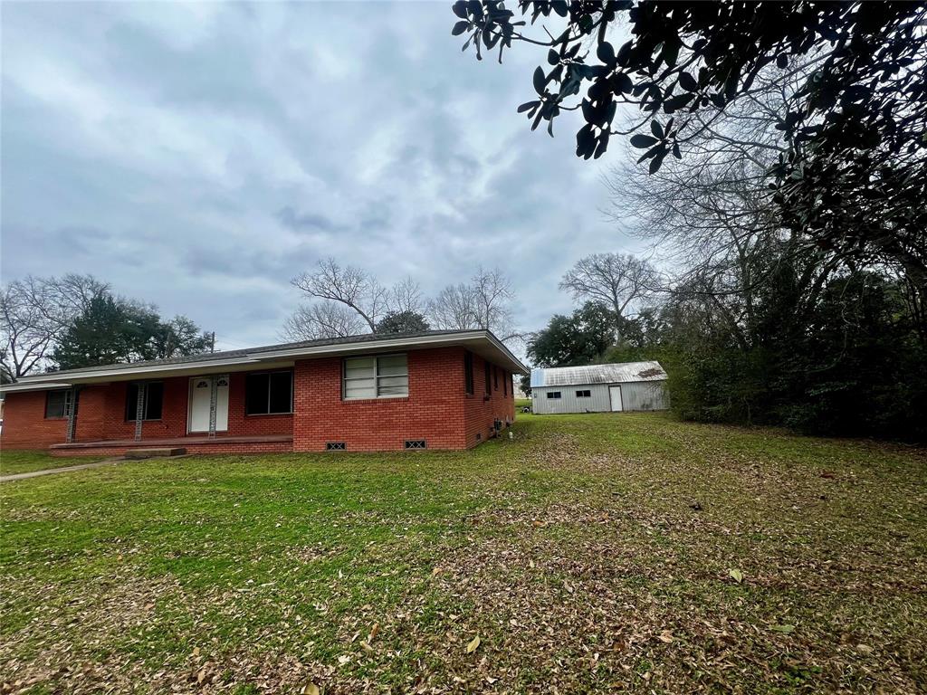 208 N Reid, Woodville, Texas image 3