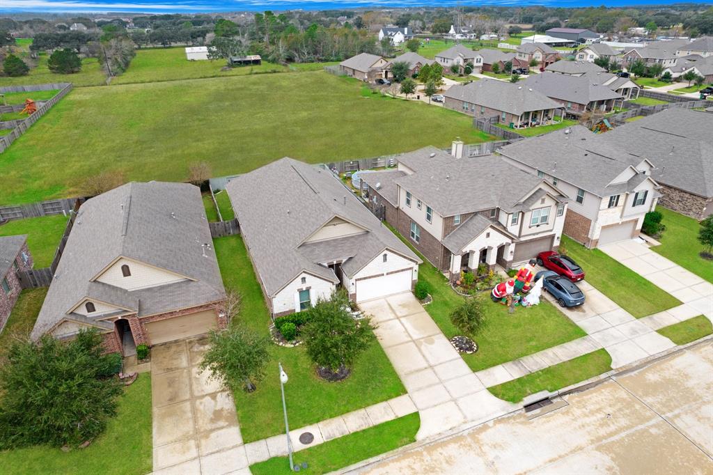 7923 Cheyenne Hills Trail, Richmond, Texas image 4