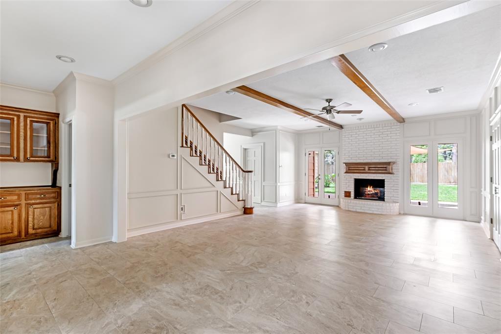 20031 Pine Wind Drive, Humble, Texas image 6