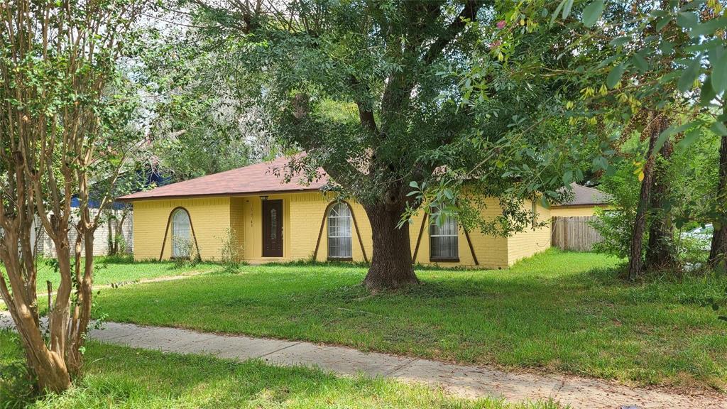 1743 Oakbury Drive, Missouri City, Texas image 2