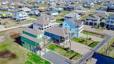 A home in Crystal Beach