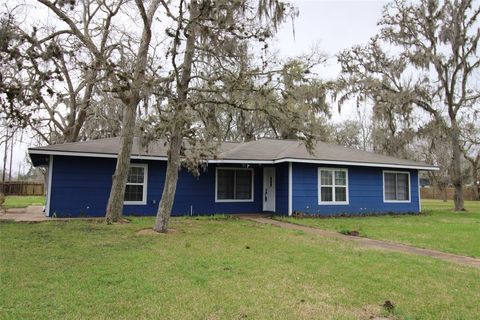 Single Family Residence in Richwood TX 201 Burkett Street.jpg