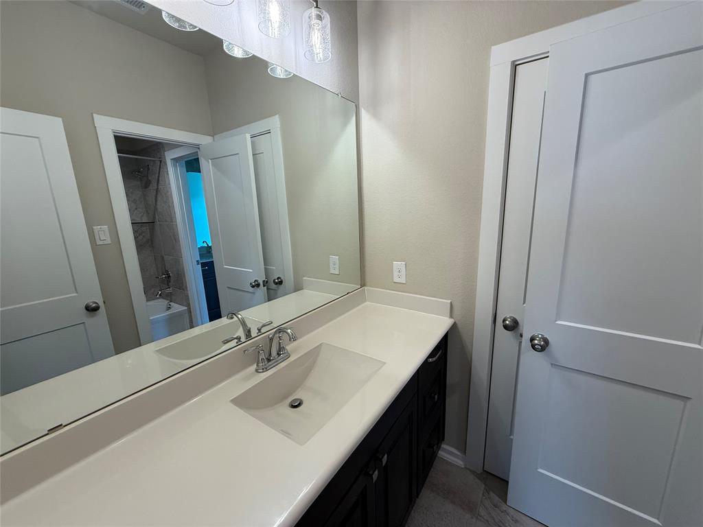 7814 Charter Hill Drive, Magnolia, Texas image 22