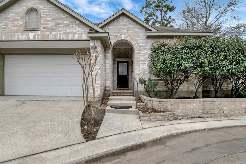 19023 Candle River Lane, Spring, Texas image 1