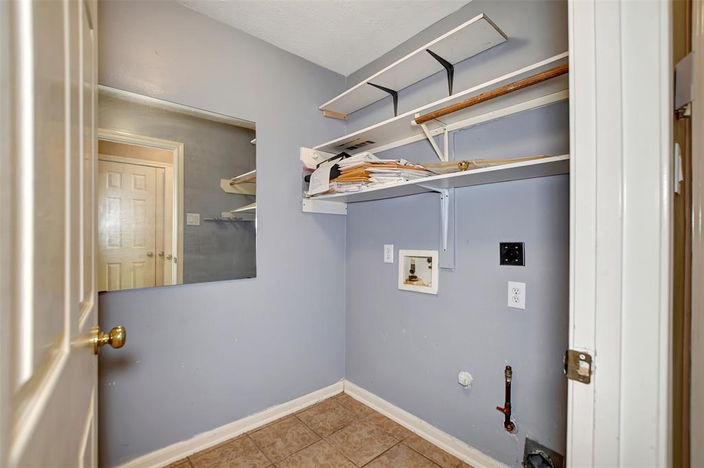 19023 Candle River Lane, Spring, Texas image 35