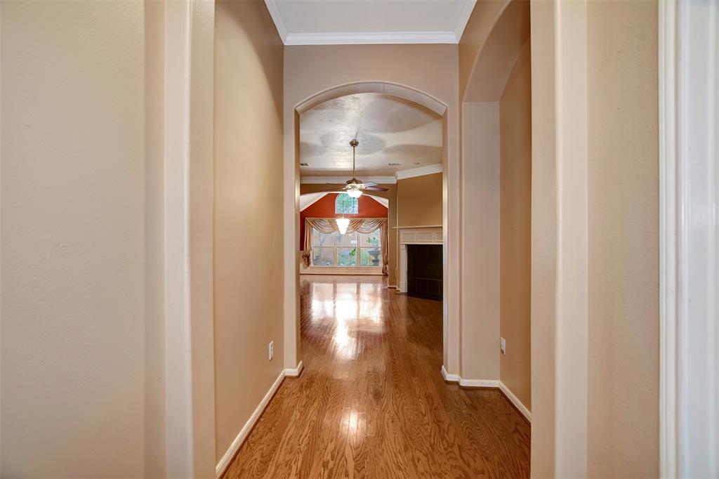 19023 Candle River Lane, Spring, Texas image 6