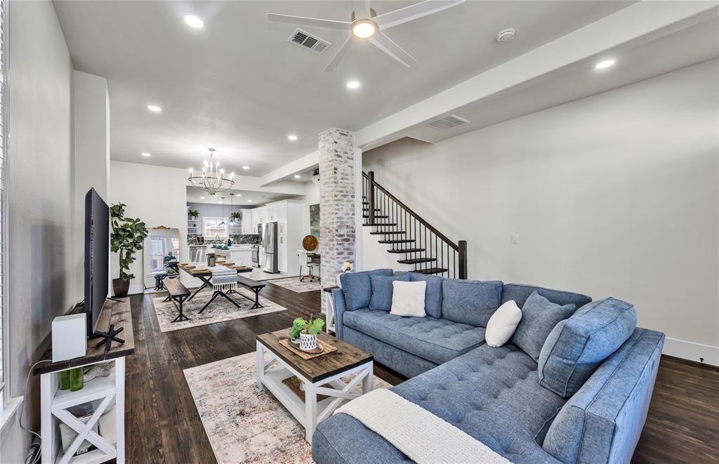 property-search 2 2813 Ball Street Street