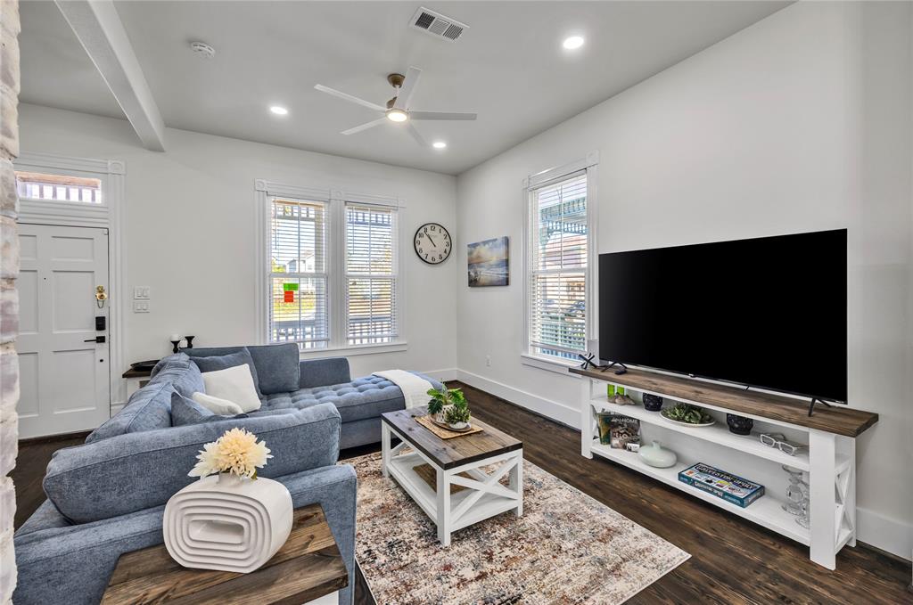 property-search 3 2813 Ball Street Street