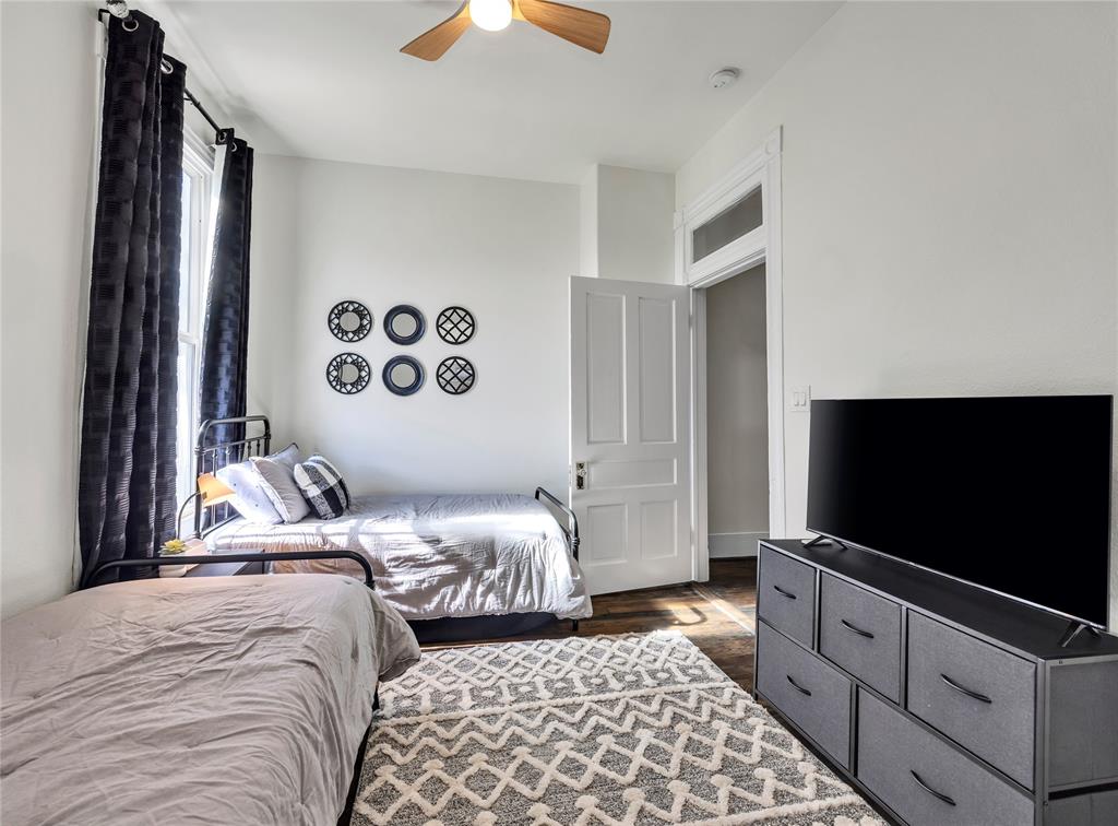 2813 Ball Street Street, Galveston, Texas image 25