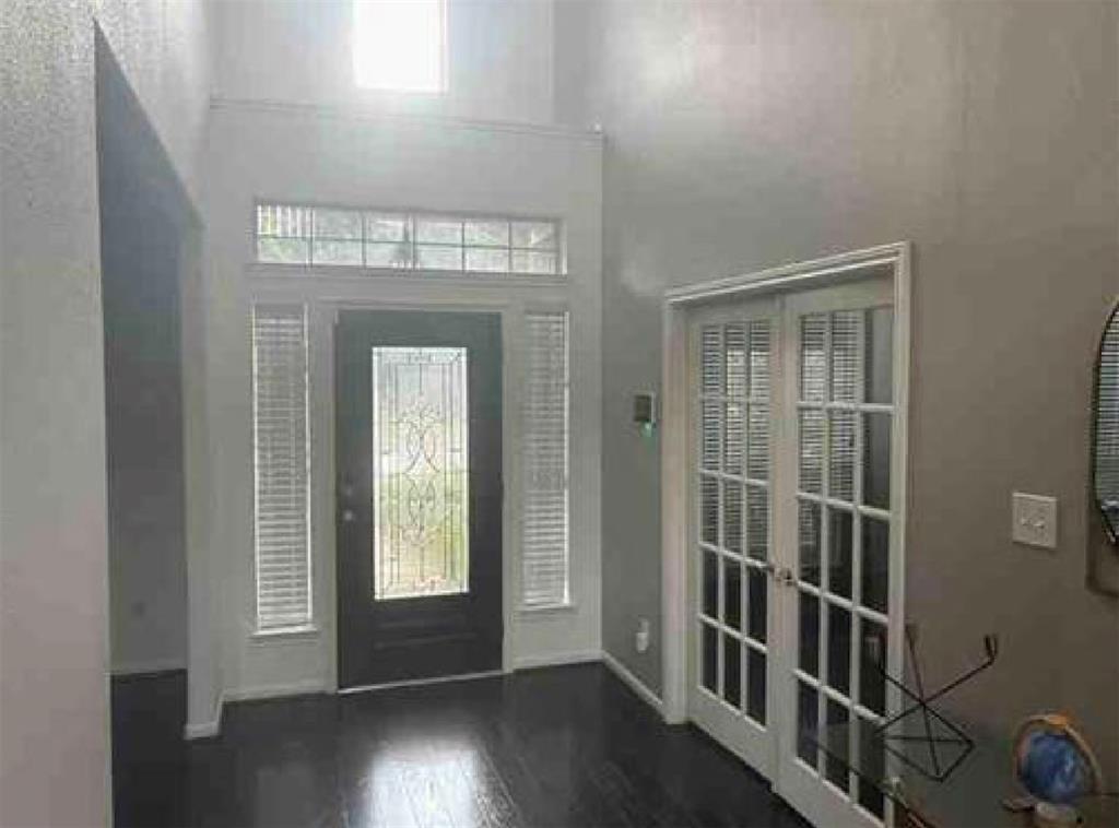 Photo 2 of 13 of 6546 Ivy Heath Lane house