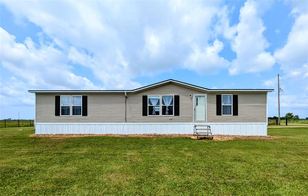75 County Road 116, Devers, Texas image 2