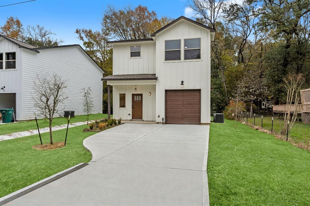 1009 Spokane River Road, Conroe, Texas image 1