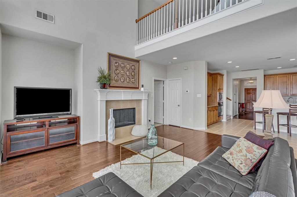 3537 Navarro Way, Frisco, Texas image 11