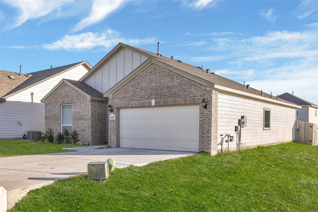 13010 Laura Lake Drive