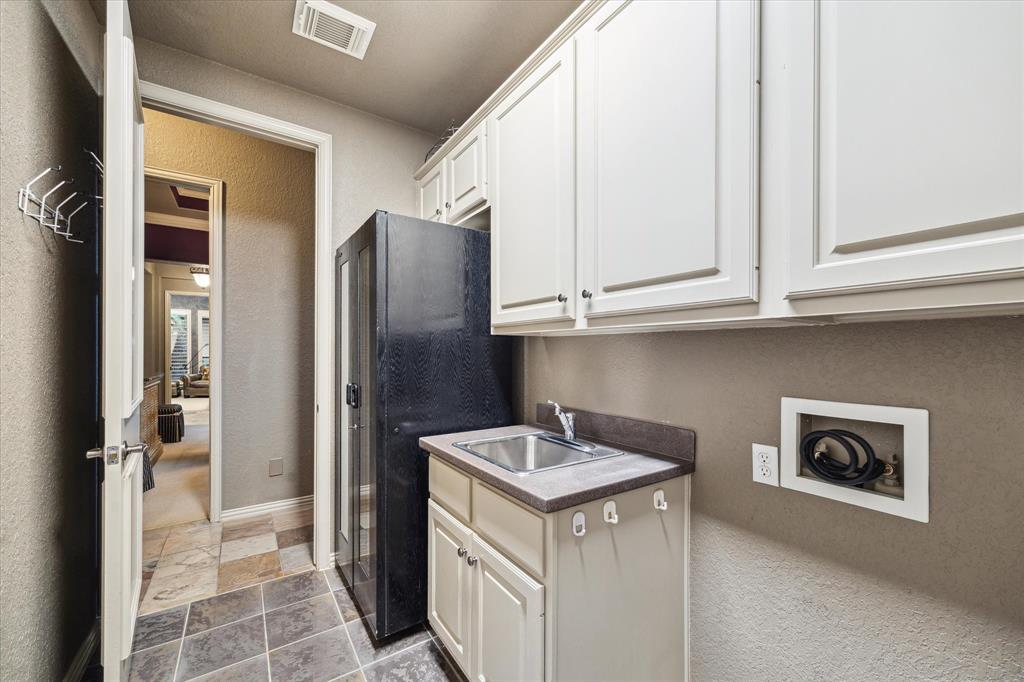 94 W Racing Cloud Ct, The Woodlands, Texas image 20
