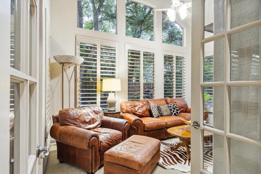 94 W Racing Cloud Ct, The Woodlands, Texas image 14