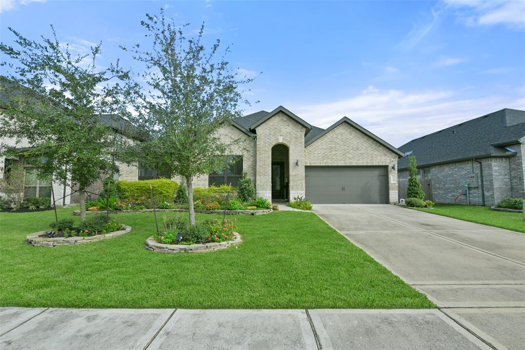 2542 Austin Trail, Friendswood, Texas image 3