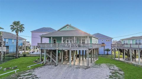 A home in Crystal Beach