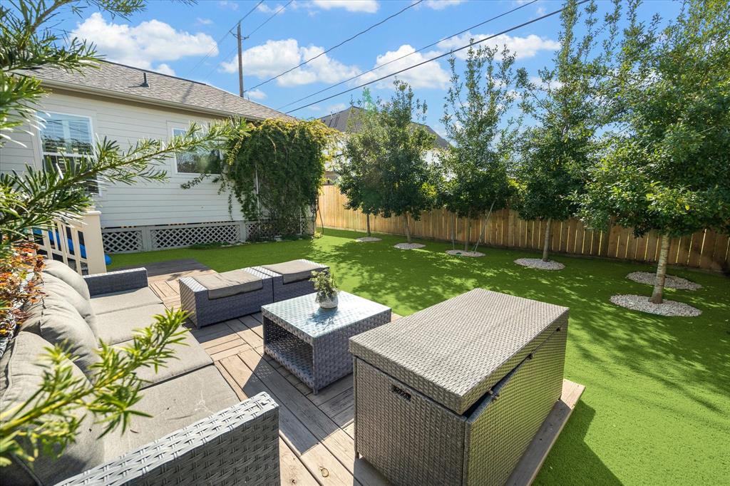 1435 Woodcrest Drive, Houston, Texas image 26