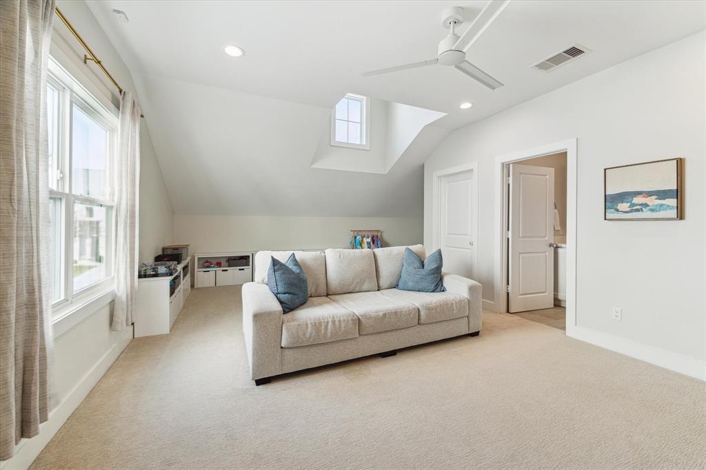 1435 Woodcrest Drive, Houston, Texas image 19