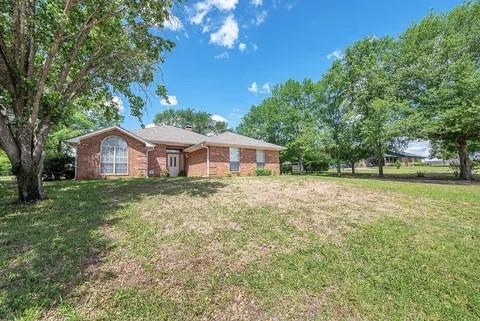 261 Colonial Circle, Athens, Texas image 2