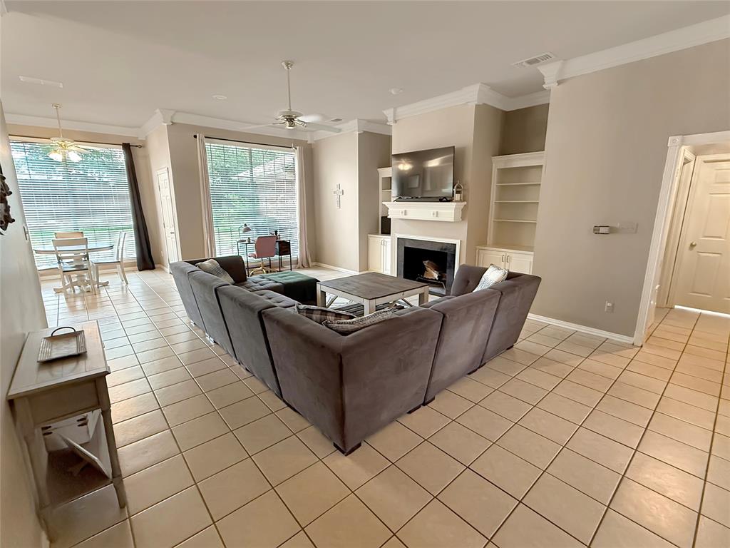 261 Colonial Circle, Athens, Texas image 4