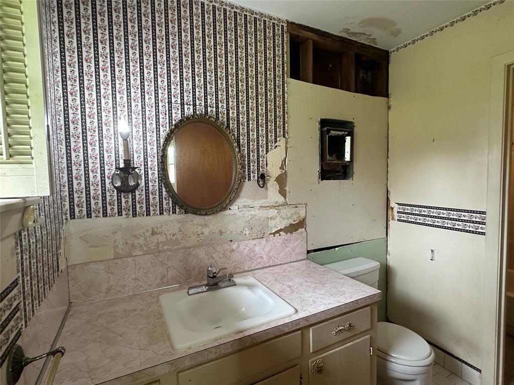 112 Raven Street, Clute, Texas image 12