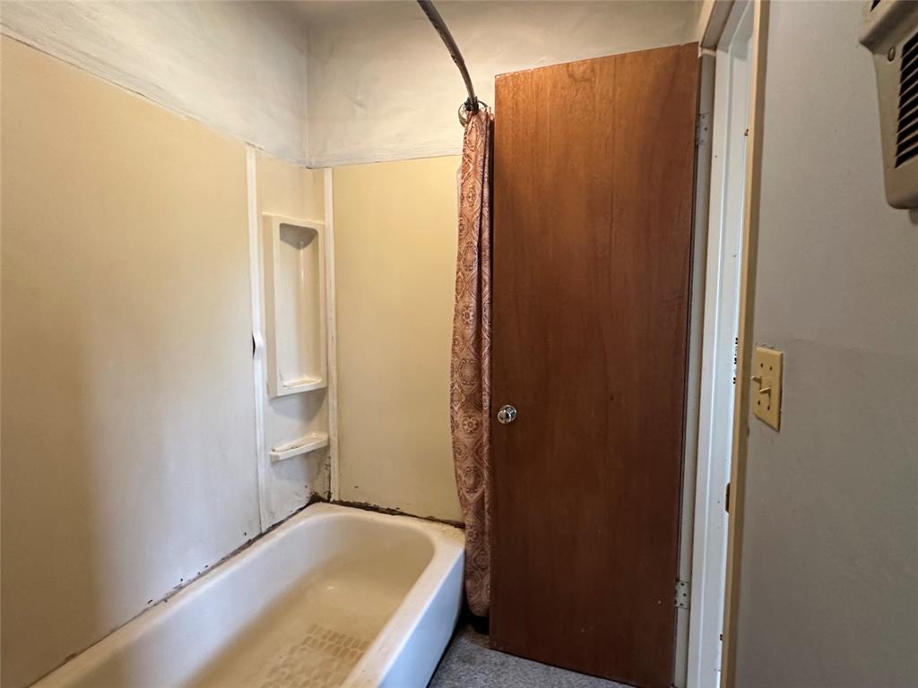 112 Raven Street, Clute, Texas image 10