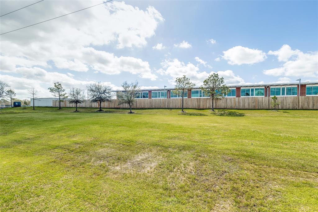 8322 Oakhaven Road, La Porte, Texas image 21