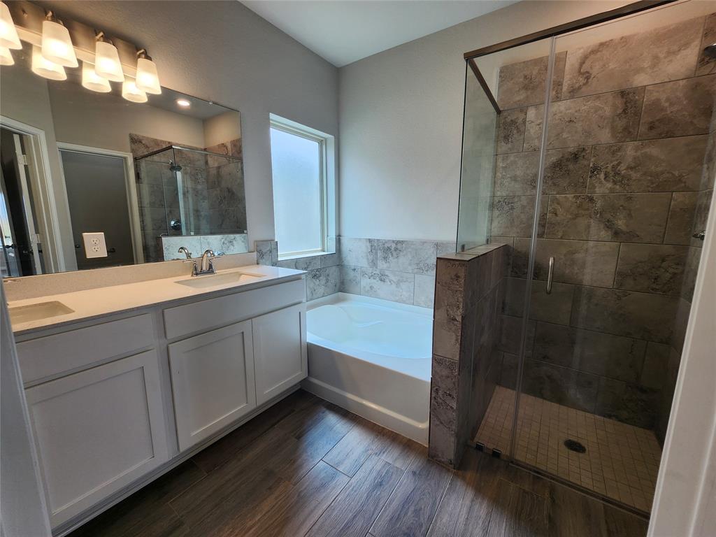 7914 Cypress Myrtle Drive, Cypress, Texas image 13