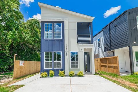 936 - A&B South Lane Houston TX 77088