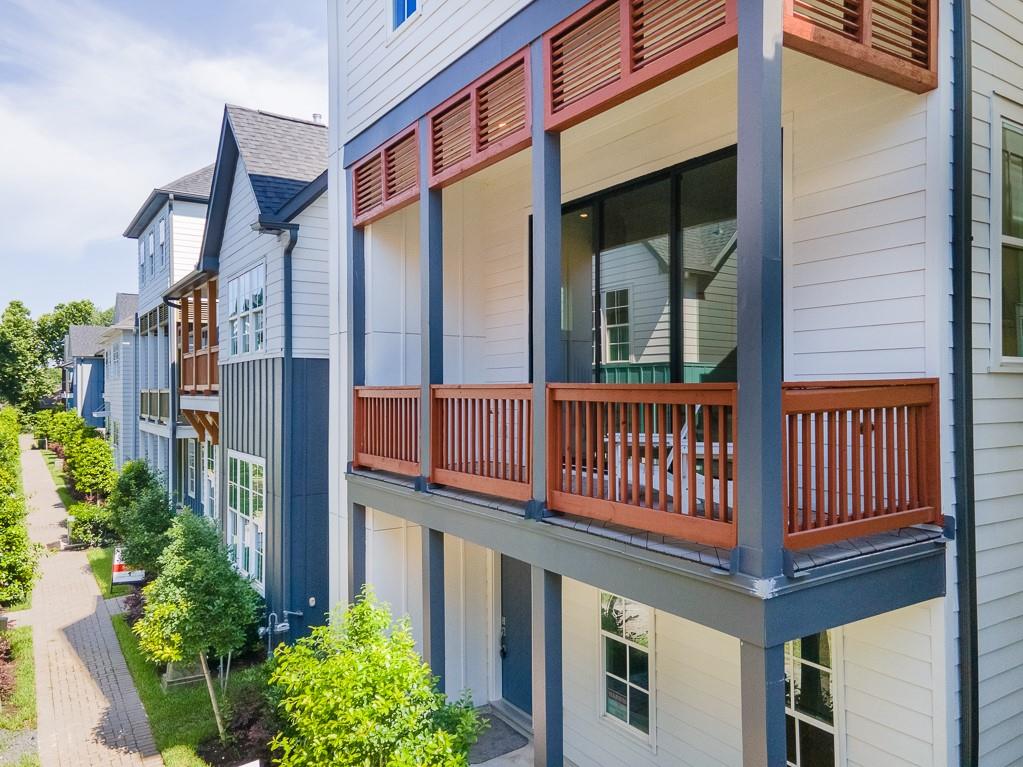 612 Delmar
